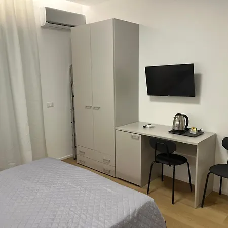 Gasthuis Lungomare Vazzana 4*