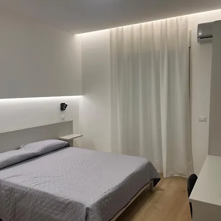 Lungomare Vazzana 4*