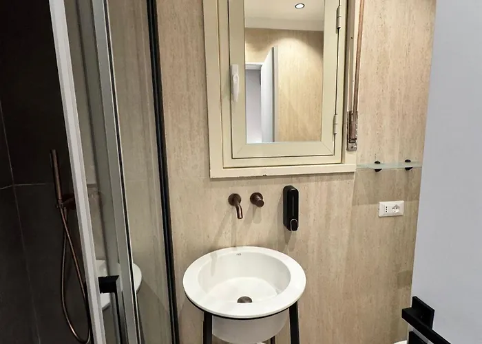 Lungomare Vazzana 4*